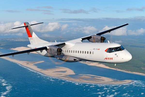 ATR 72-600原型机：阿卡雄湾（Le Bassin d'Arcachon）和皮拉沙丘（La Dune du Pyla）上的空对空飞行