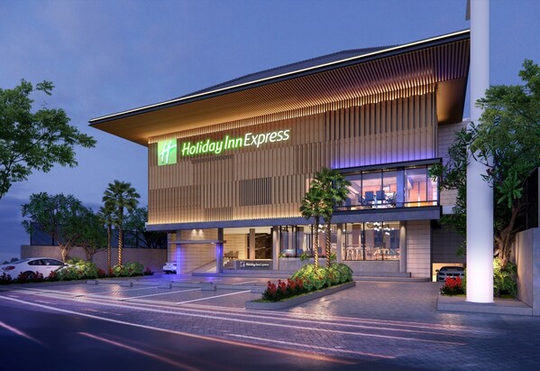 MAYAPADA HOSPITALITY HOLDING EXTENDS ITS GROWING PORTFOLIO WITH HOLIDAY INN EXPRESS BALI SUNSET ROAD