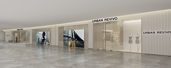 The Store of URBAN REVIVO Sunway Pyramid (PRNewsfoto/URBAN REVIVO)