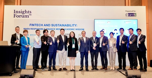 Photo: Li Zhisheng, Vice President of SWUFE (7th from right), Sun Nianbei, General Manager of CCB Singapore (7th from left), and their teams at the event