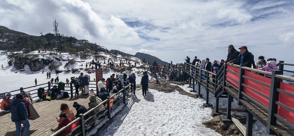 昆明轎子雪山風(fēng)景區(qū)