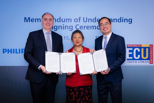 (From left) Dr. Mark Burby, Vice President of Health Systems for Philips APAC, Professor Moira Sim, Edith Cowan University, Denilson Kuratomi, Head of Ultrasound, Philips APAC.