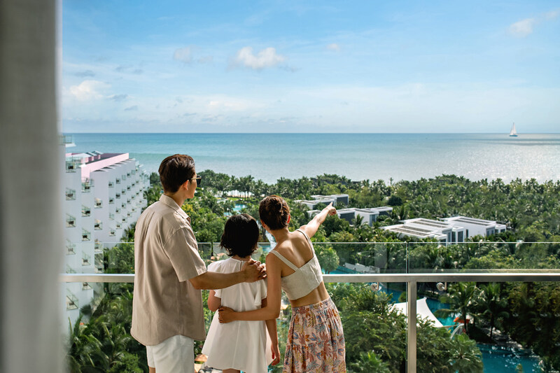 Premier Residences Phu Quoc Emerald Bay - Ocean view from balcony