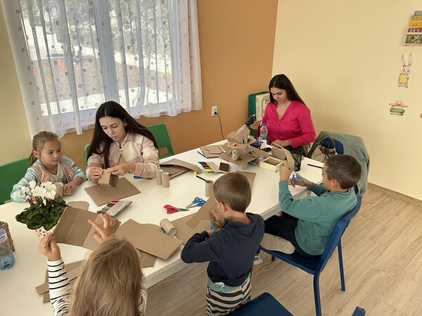 Yaber sponsors KBTYETO to create children's education centre in Bulgaria