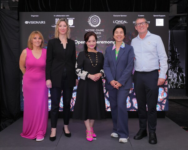 (From left to right) Ms. Lydie Blandeau, CEO and co-founder of Visionairs; Mrs. Christile Drulhe, Consul General of France in Hong Kong and Macau; Ms. Eva Yu, President & Managing Director of L'Oréal Hong Kong; Mrs. Eva Nguyen Binh, President of Institut Français; Mr. André de Sá Moreira, Director of Exhibitions at Histovery