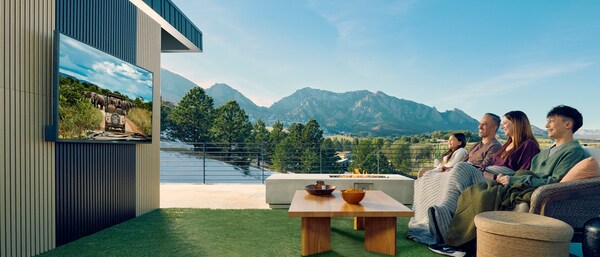 Sylvox is committed to inspiring well-being through technology, bringing customers relaxation, joy, and connection to everyday outdoor living.