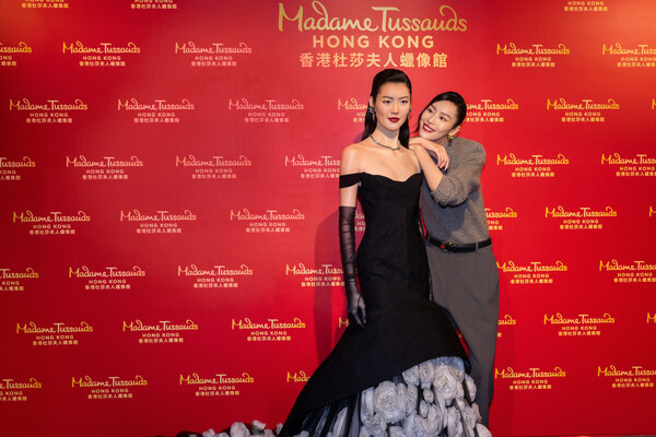 Fashion Icon Liu Wen Radiates Brilliance at Madame Tussauds Hong Kong Unveiling Event