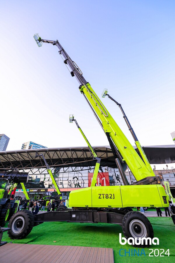 Zoomlion Releases the World's Tallest Straight Boom Aerial Work ...