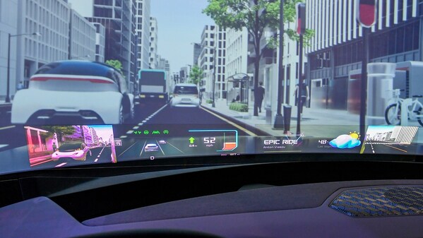 Hyundai Mobis introduced Holographic Heads-Up Display at CES2025