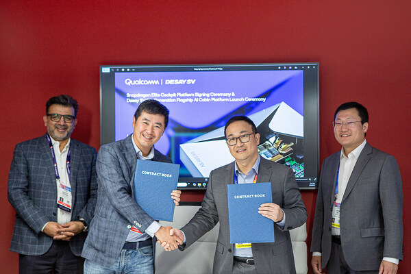 Desay SV and Qualcomm Technologies, Inc. held a joint signing ceremony at 2025 CES