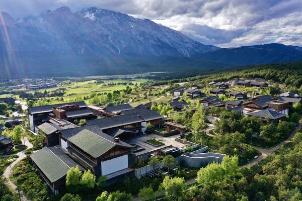 麗江金茂璞修雪山酒店乙巳新春 - 非遺里的中國(guó)年