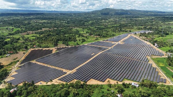 Dagohoy Solar Power Project (DSPP), Bohol’s first large-scale solar farm Credit: PetroGreen Energy Corporation (PRNewsfoto/Trina Solar Energy Development Pte. Ltd.)