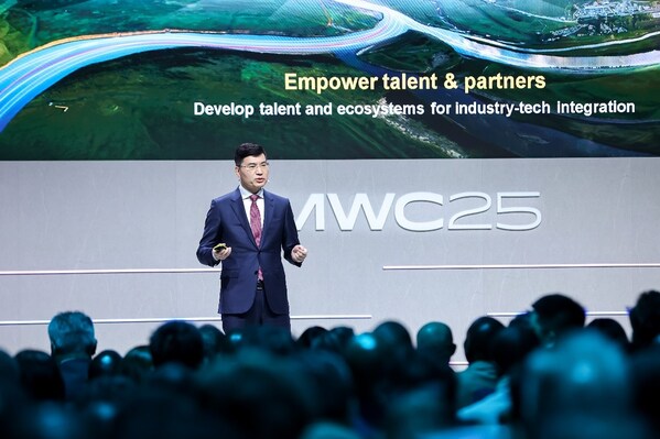 Leo Chen, Corporate Senior Vice President, President of Enterprise Sales, Huawei