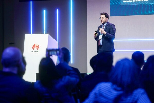 Rachad Nassar, Director of Global Business & Strategic Partners of Huawei's Smart Transportation BU Rachad Nassar, Director of Global Business & Strategic Partners of Huawei's Smart Transportation BU