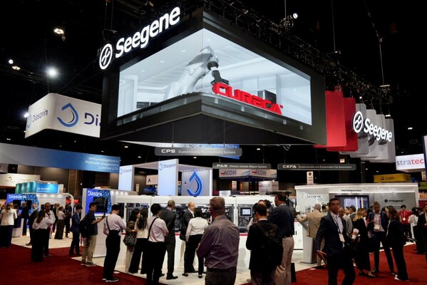 [Photo 1] Seegene showcased its fully unattended PCR automation system, CURECA™, and infectious disease data analysis platform, STAgora™, at ADLM 2025 in Chicago, July 29-31, 2025 (local time).