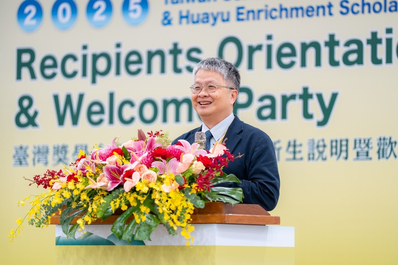 Photo 2: Remarks by the Deputy Minister of Education Liu Kuo-Wei. ( Image provided by Taiwan Scholarship and Huayu Enrichment Scholarship Program )