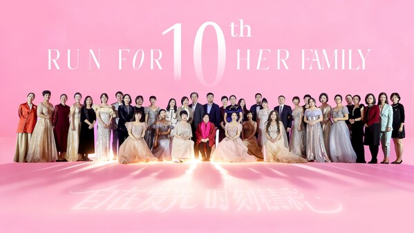 醫(yī)患攜手T臺(tái)秀，乳腺癌康復(fù)患者自在發(fā)光，時(shí)刻精彩