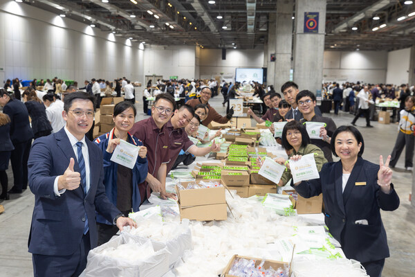 Sands China has partnered with local social service organisations to support the Clean the World initiative for 12 consecutive years.