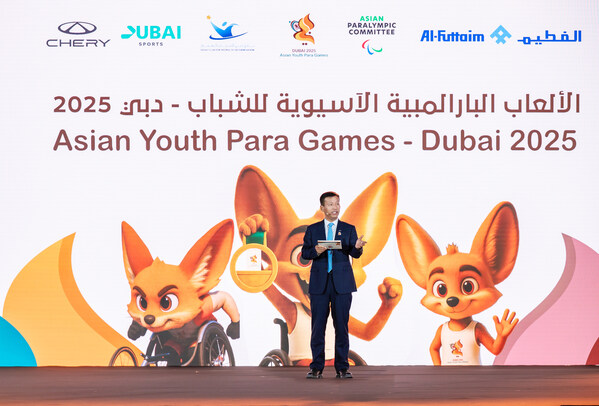 奇瑞國際業(yè)務(wù)事業(yè)部執(zhí)行副總經(jīng)理朱少東演講現(xiàn)場(chǎng)