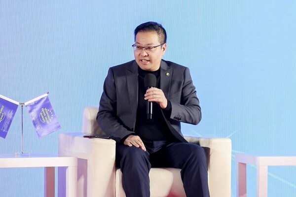 中旅酒店董事、總經(jīng)理 周建輝