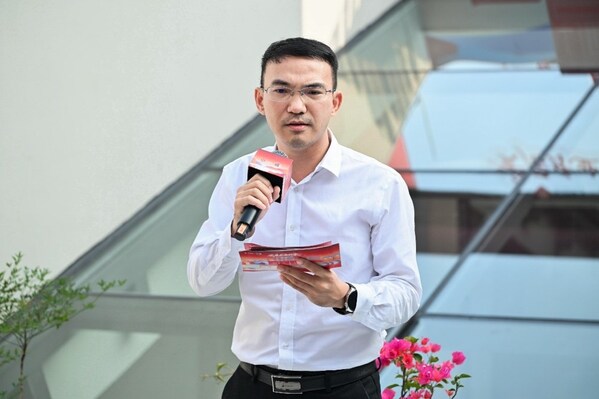 廣州安居住房置業有限公司黨總支委員、副總經理劉勛致辭