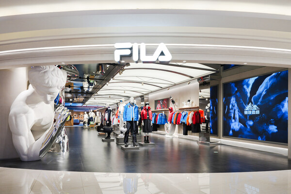FILA首個全新升級的壹號店FILA TOPIA西安壹號正式進駐西安賽格