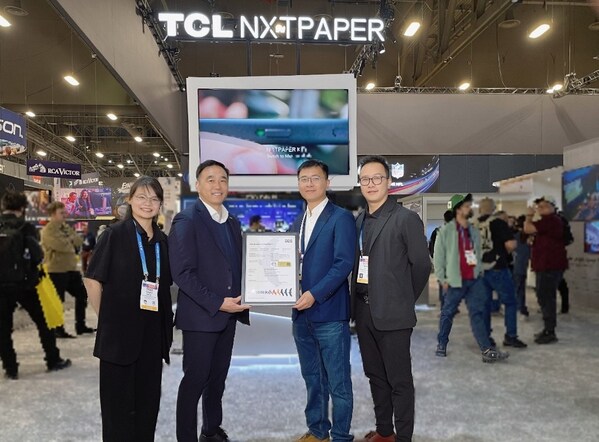 SGS授予TCL NXTPAPER 70 Pro護(hù)眼手機(jī)低視覺(jué)疲勞A+ Premium Performance Mark