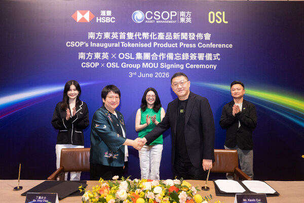 Representatives from CSOP, HSBC and OSL Group attended the CSOP's Inaugural Tokenised Product Press Conference and CSOP x OSL Group MoU signing ceremony.  Front Row (from left to right): Ding Chen, CEO of CSOP; Kevin Cui, Executive Director and CEO of OSL Group; Back Row (from left to right): Melody He, Deputy CEO and Chief Business Officer, CSOP; Maggie Ng, CEO, HSBC Hong Kong; Eugene Cheung, Chief Commercial Officer, OSL Group